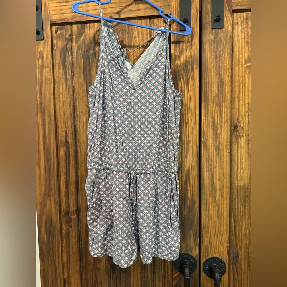 LOFT Outlet Floral Patterned Romper